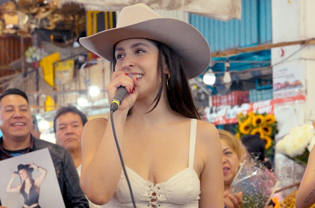 Sofi Saar cierra con éxito su gira de mercados por la CDMX