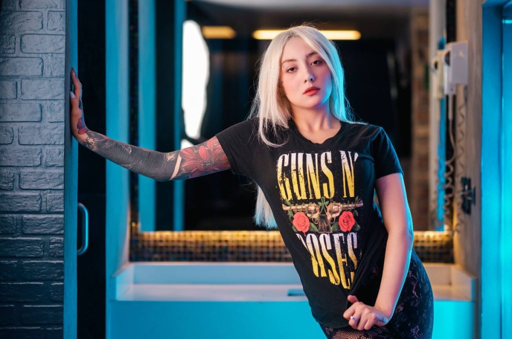 Placer en la habitación de Guns n’ Roses: Sweet Love o’ Mine