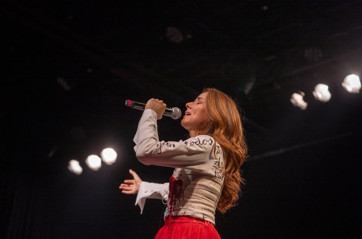 María San Felipe se hizo escuchar en el Lunario