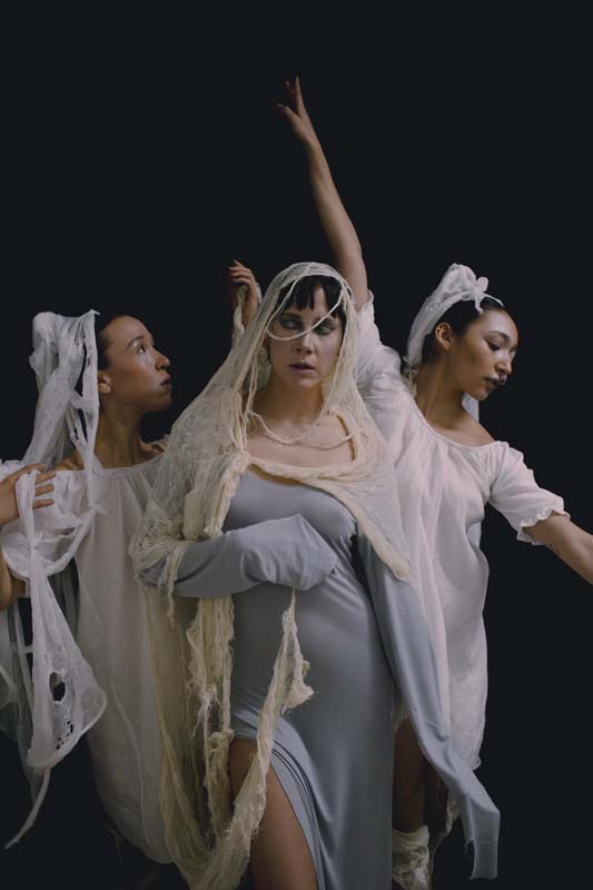 Acciones de Moda 2025: Springtime Wishes convierte el bosque en un escenario vivo 1