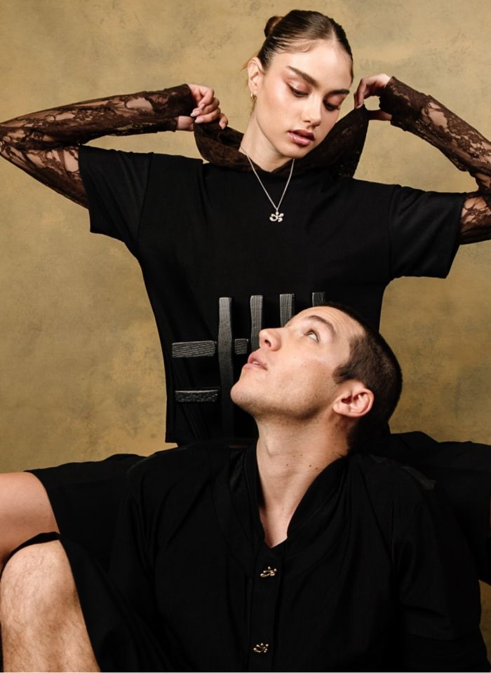 Open To Suggestions: la marca que convierte la moda en un lienzo vivo 1