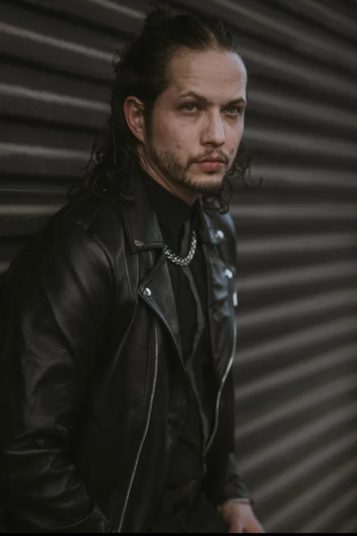 Actuar como si el alma sangrara: Adrián Ladrón y la furia de Pig 0