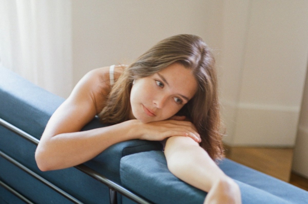 Katie Tupper: Greyhound suena a Confesiones, relaciones y sensualidad